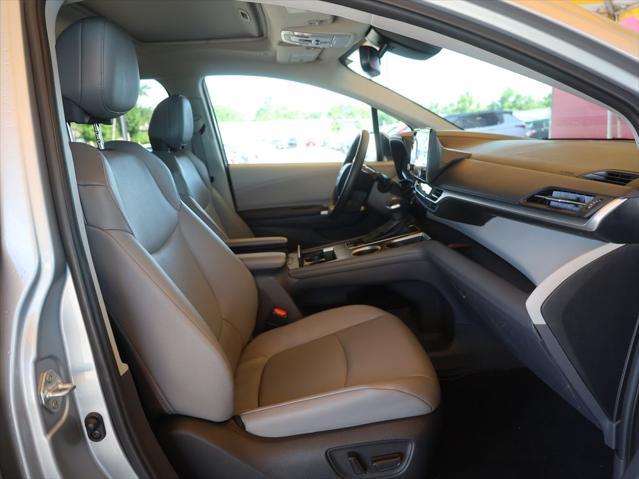 used 2024 Toyota Sienna car, priced at $42,377