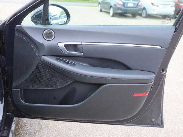 used 2024 Hyundai Sonata Hybrid car, priced at $24,377
