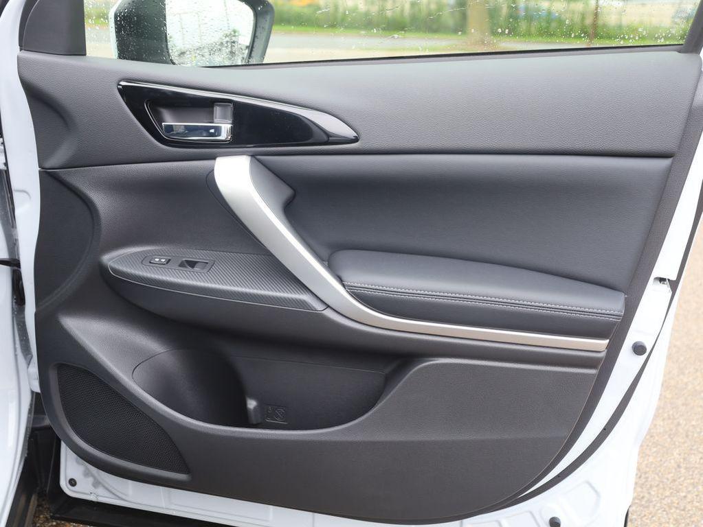 new 2025 Mitsubishi Eclipse Cross car, priced at $28,995
