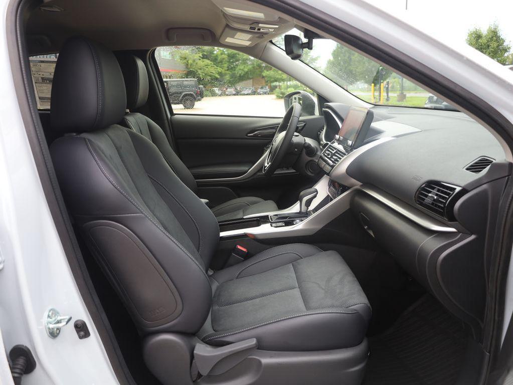 new 2025 Mitsubishi Eclipse Cross car, priced at $28,995