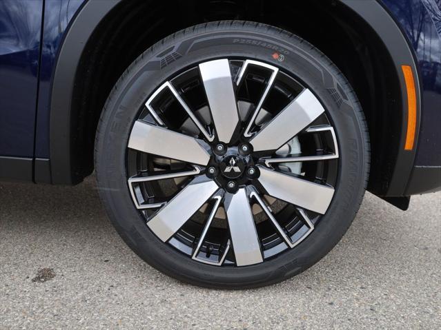 new 2025 Mitsubishi Outlander car, priced at $37,785
