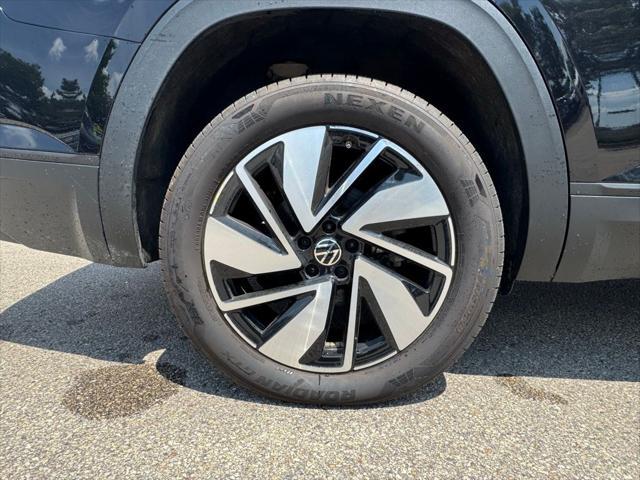 used 2024 Volkswagen Atlas car, priced at $32,877