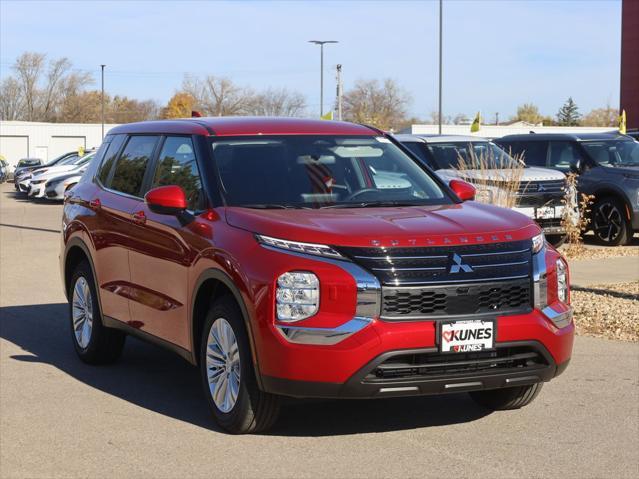 new 2024 Mitsubishi Outlander car, priced at $28,945