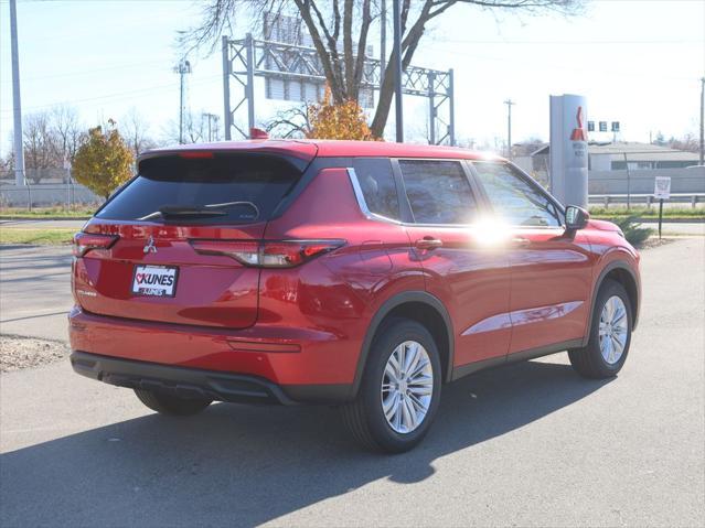 new 2024 Mitsubishi Outlander car, priced at $28,945