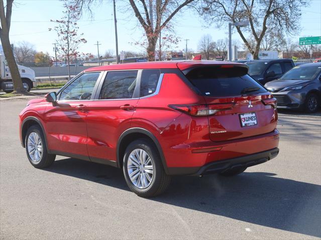 new 2024 Mitsubishi Outlander car, priced at $28,945