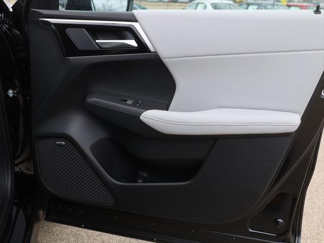 new 2025 Mitsubishi Outlander car, priced at $35,180
