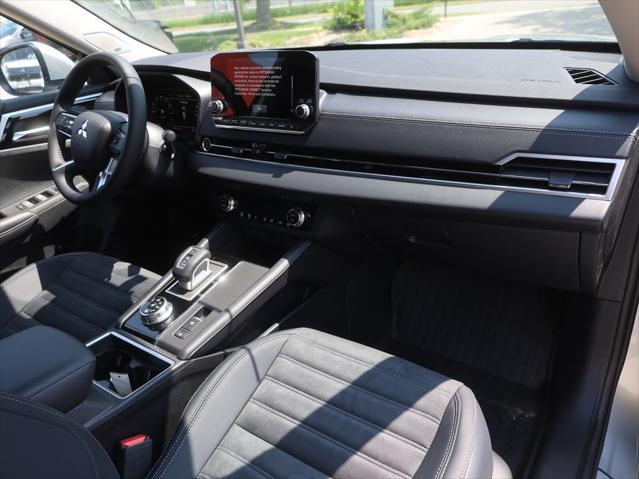 new 2025 Mitsubishi Outlander PHEV car, priced at $46,010