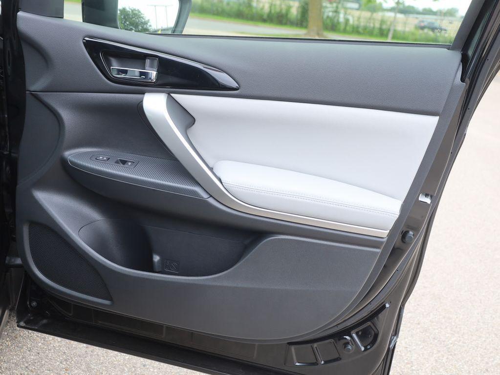new 2025 Mitsubishi Eclipse Cross car, priced at $31,420