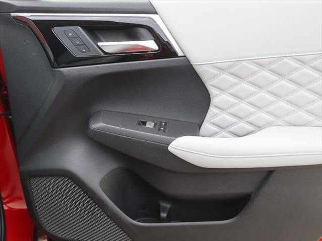 new 2025 Mitsubishi Outlander PHEV car, priced at $46,405