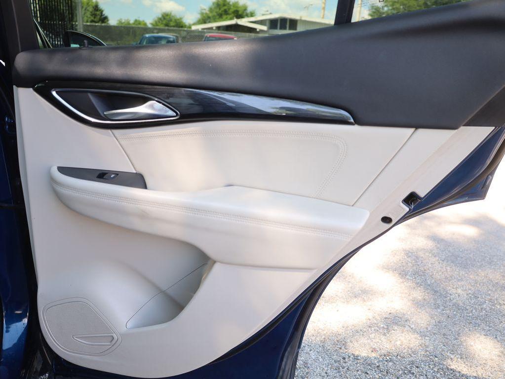 used 2023 Buick Envision car, priced at $19,770