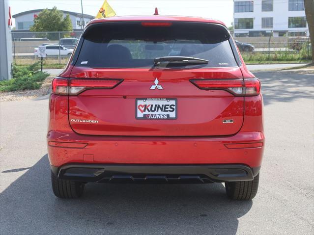 new 2024 Mitsubishi Outlander car, priced at $30,470