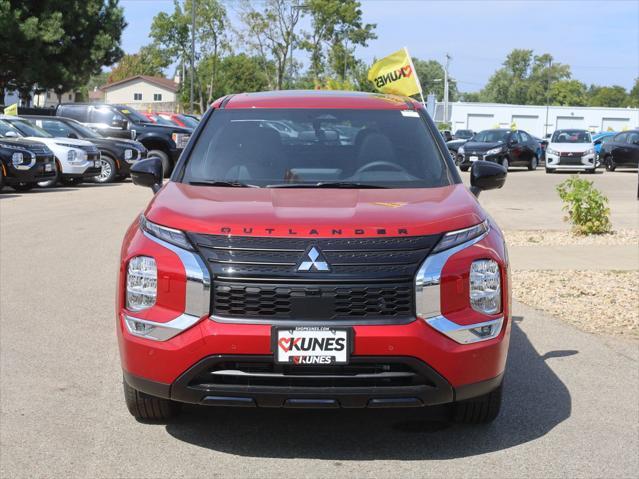 new 2024 Mitsubishi Outlander car, priced at $30,470