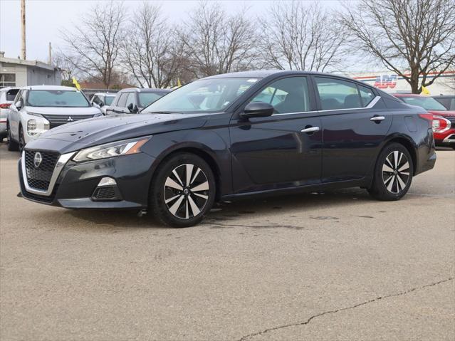 used 2022 Nissan Altima car, priced at $17,477