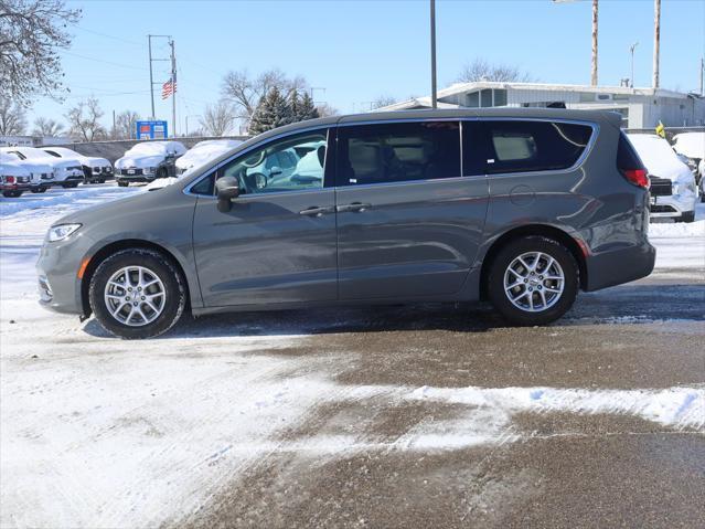 used 2023 Chrysler Pacifica car, priced at $24,177