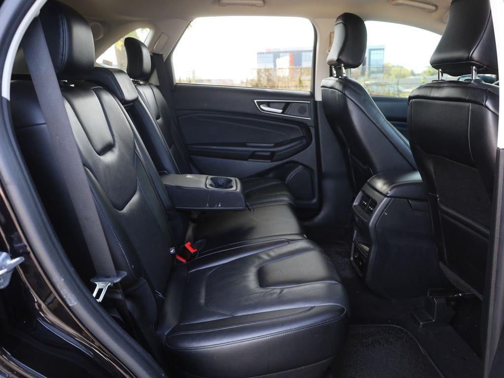 used 2022 Ford Edge car, priced at $17,977