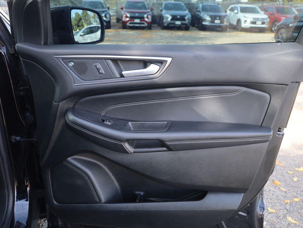used 2022 Ford Edge car, priced at $17,977