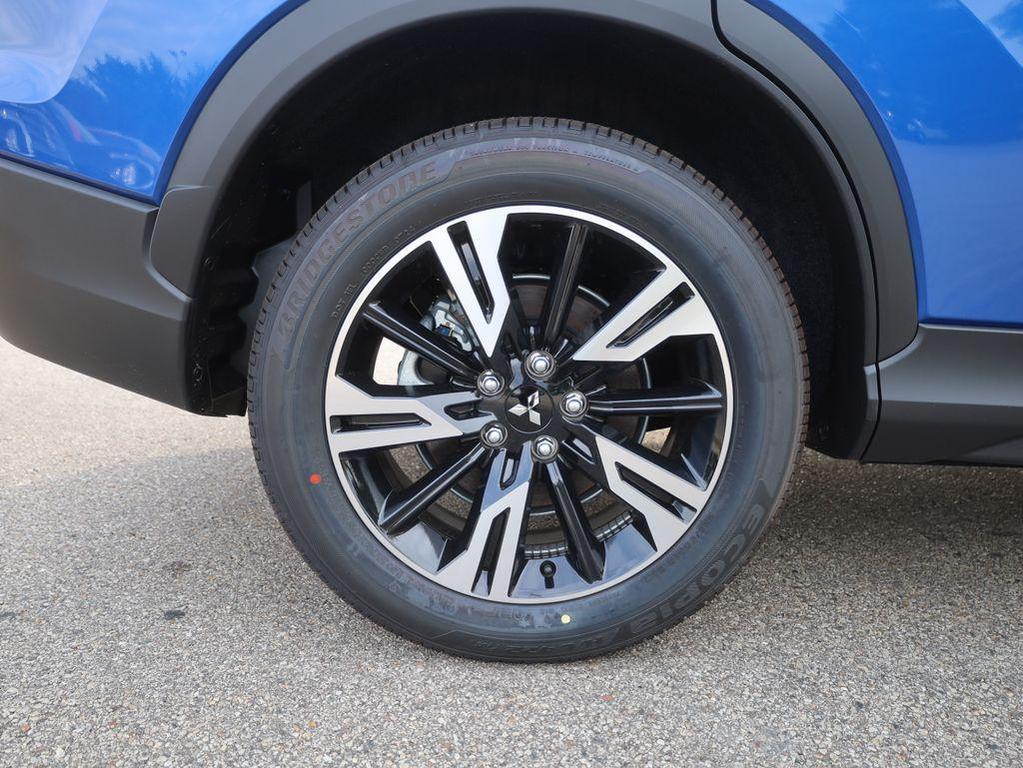 new 2025 Mitsubishi Eclipse Cross car, priced at $30,050