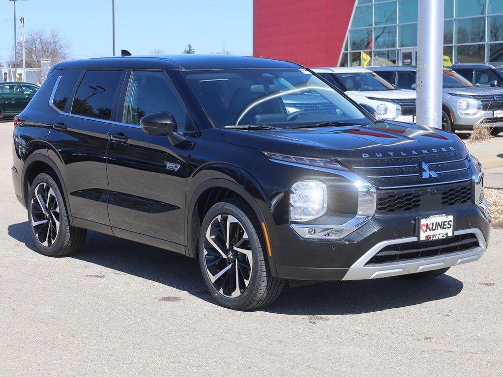 new 2025 Mitsubishi Outlander PHEV car, priced at $43,660