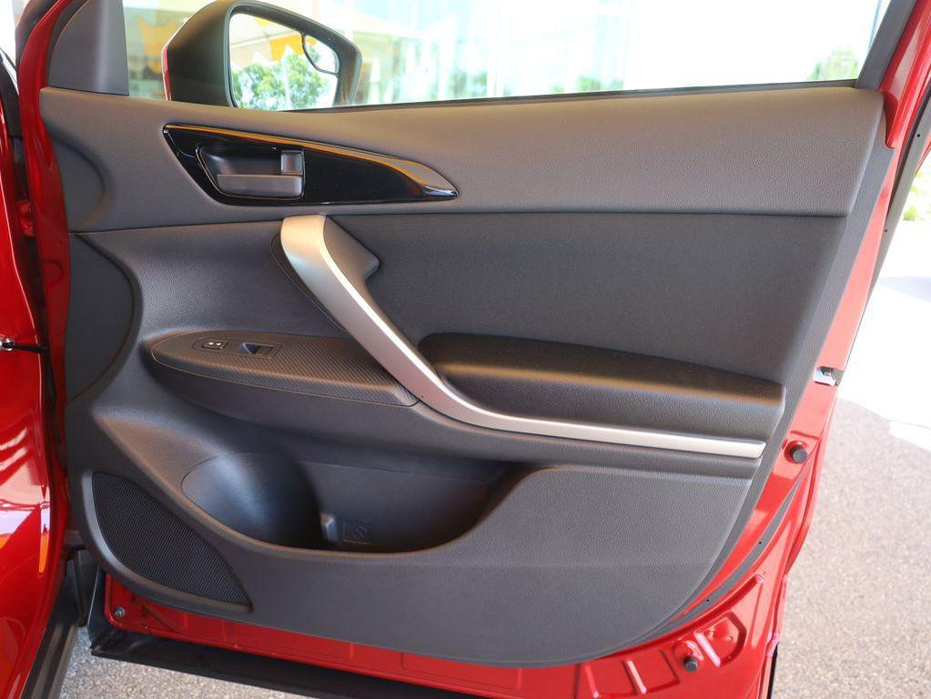 new 2025 Mitsubishi Eclipse Cross car, priced at $27,480
