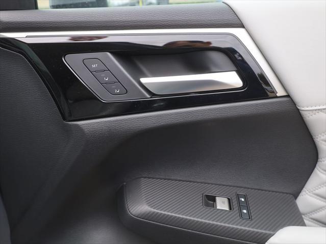 new 2025 Mitsubishi Outlander PHEV car, priced at $45,810
