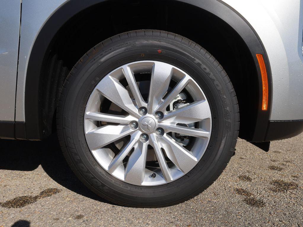 new 2025 Mitsubishi Outlander car, priced at $30,460