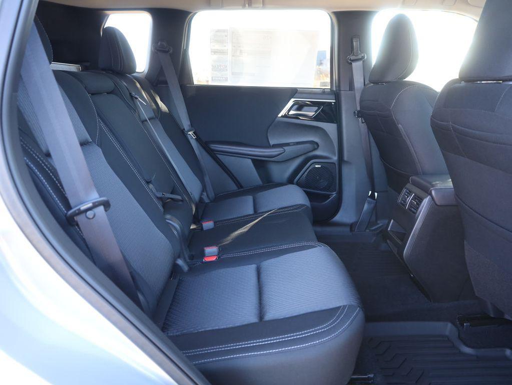 new 2025 Mitsubishi Outlander car, priced at $30,460