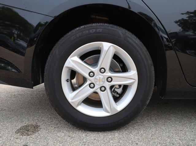 used 2024 Chevrolet Malibu car, priced at $20,577