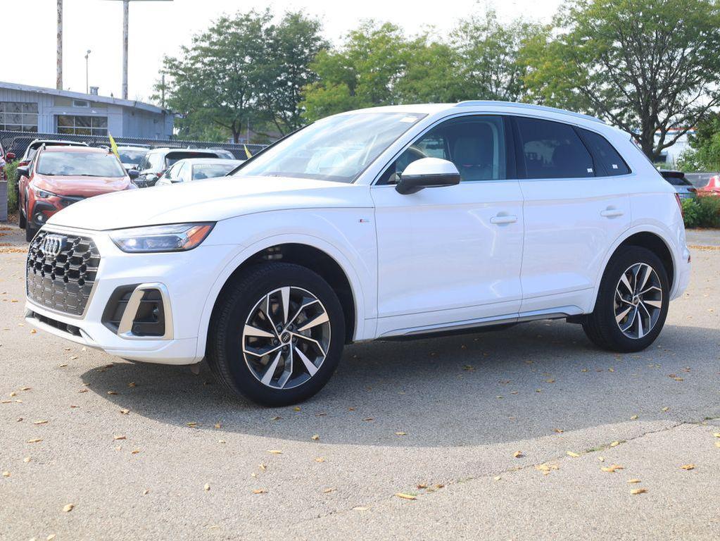 used 2024 Audi Q5 car, priced at $37,377