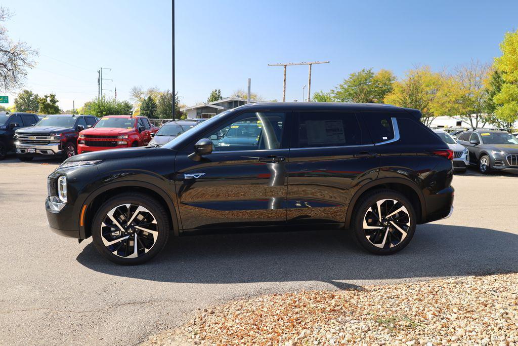 new 2025 Mitsubishi Outlander PHEV car, priced at $43,405