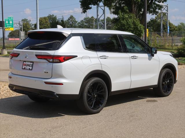 new 2024 Mitsubishi Outlander car, priced at $30,470