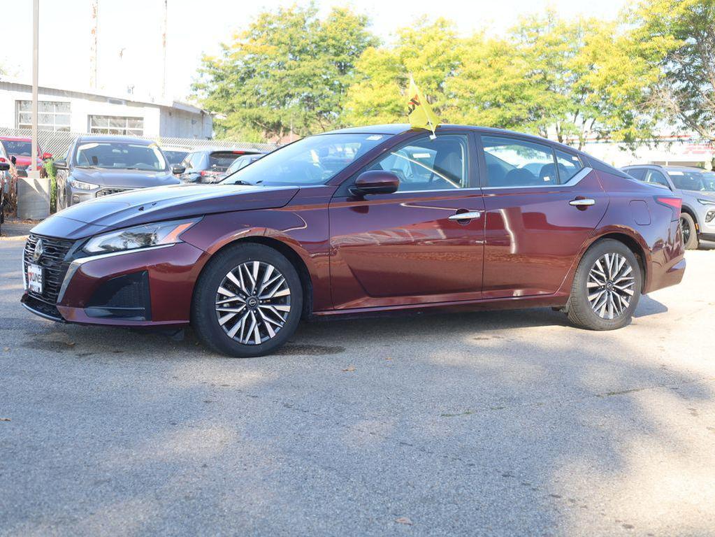 used 2023 Nissan Altima car, priced at $20,577