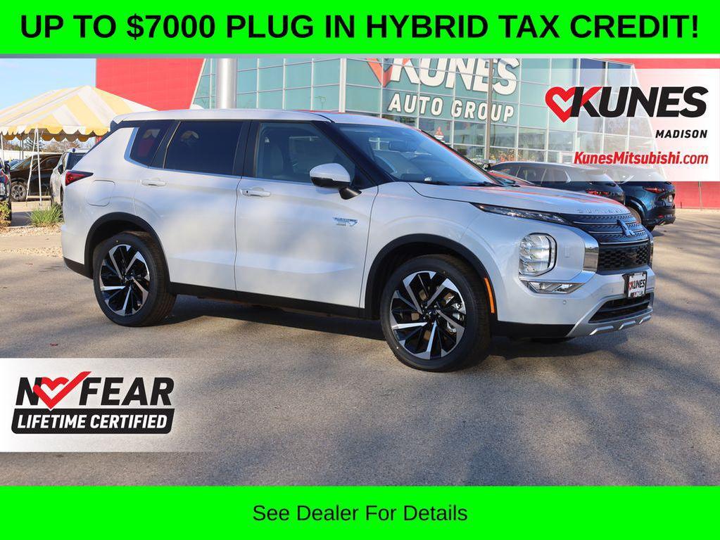 new 2025 Mitsubishi Outlander PHEV car, priced at $42,660