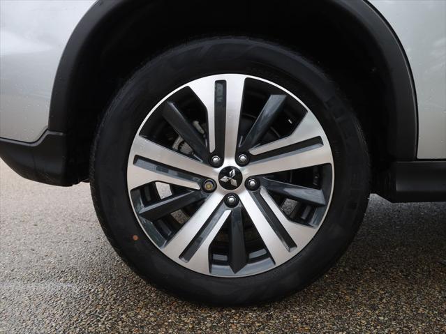 used 2023 Mitsubishi Outlander Sport car, priced at $19,977