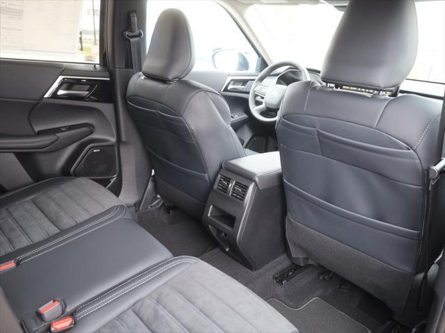 new 2025 Mitsubishi Outlander car, priced at $34,585