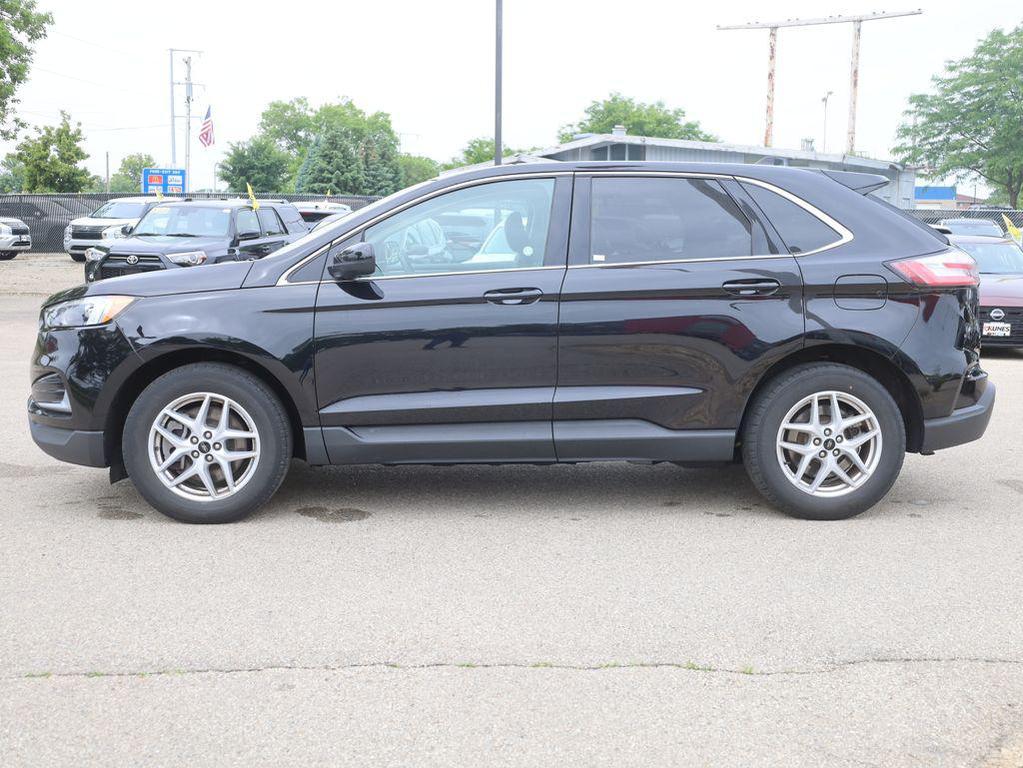 used 2024 Ford Edge car, priced at $21,177