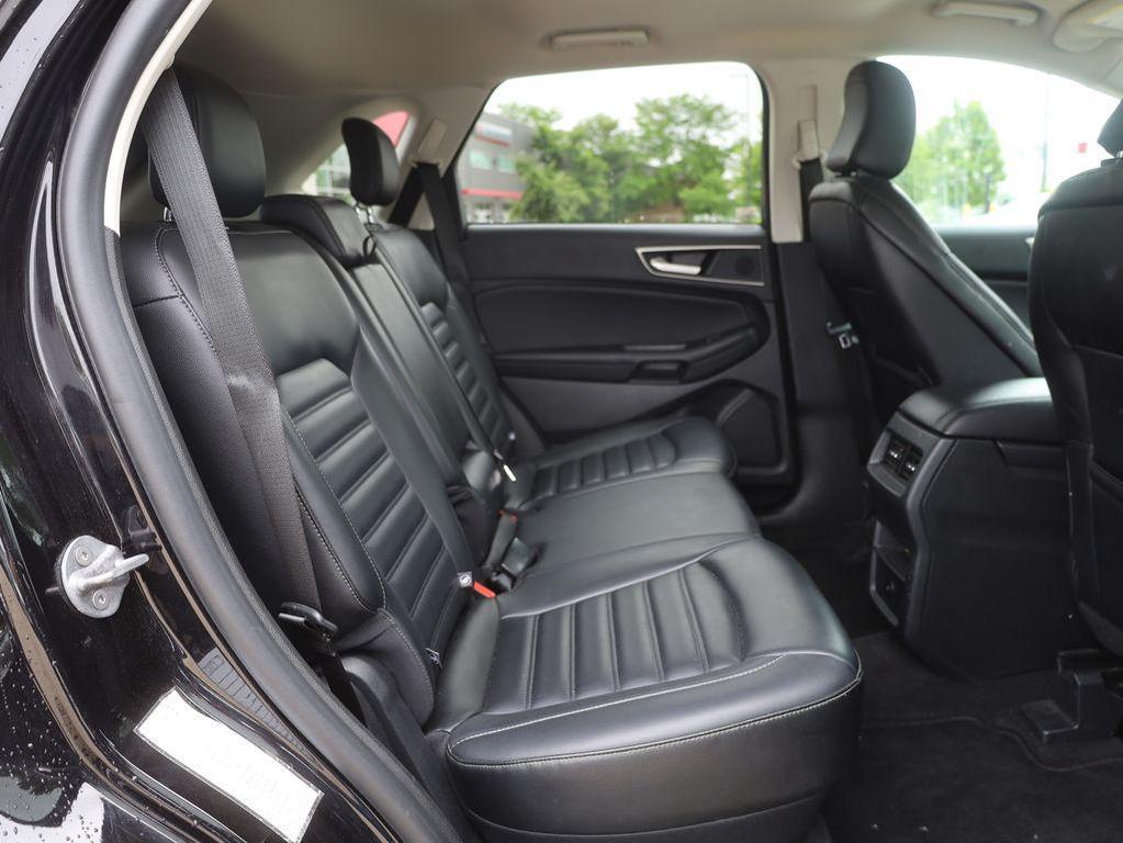 used 2024 Ford Edge car, priced at $21,177