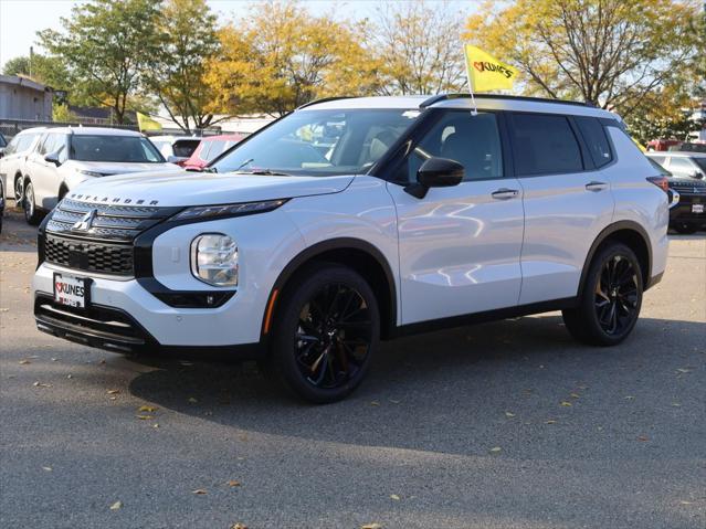 new 2024 Mitsubishi Outlander car, priced at $33,730