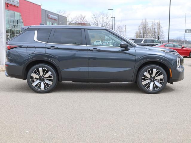 new 2025 Mitsubishi Outlander car, priced at $34,585