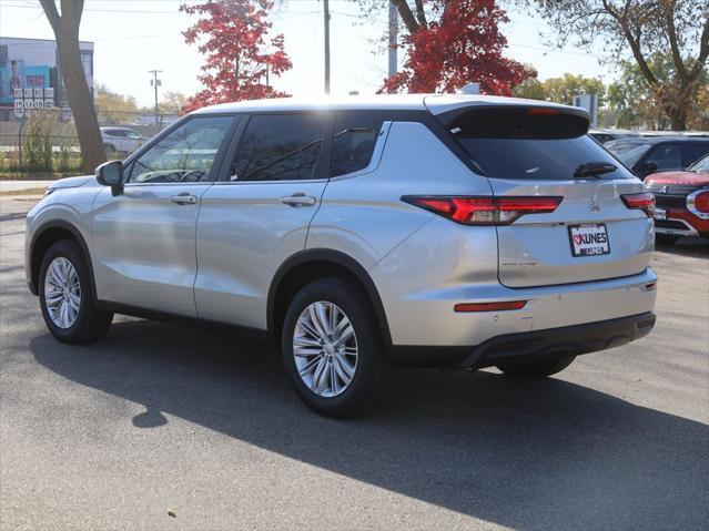 new 2024 Mitsubishi Outlander car, priced at $26,610