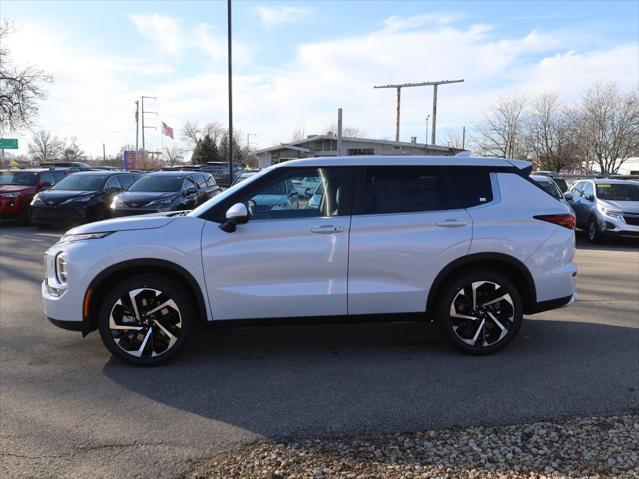 new 2024 Mitsubishi Outlander car, priced at $31,885