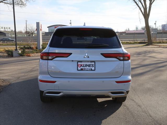 new 2024 Mitsubishi Outlander car, priced at $31,885