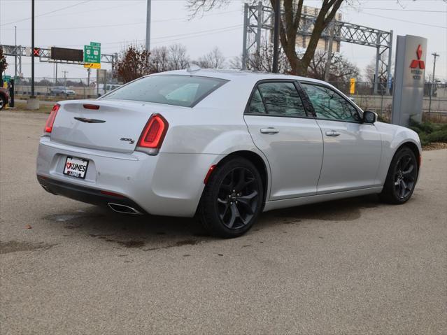 used 2022 Chrysler 300 car, priced at $23,477