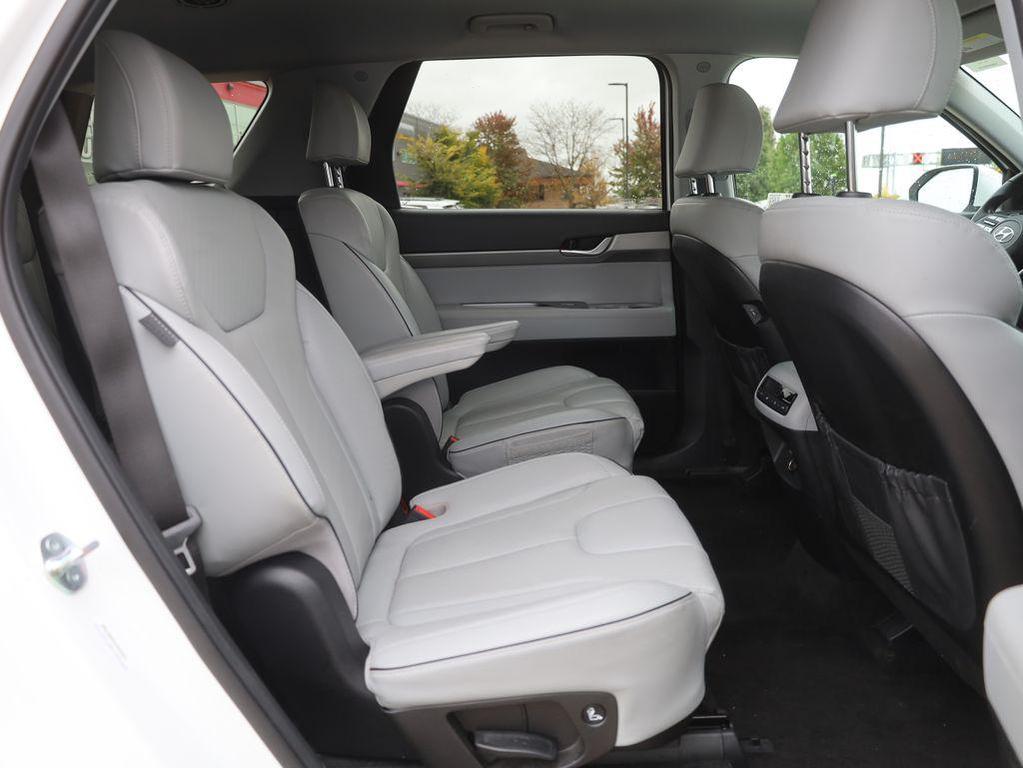 used 2025 Hyundai Palisade car, priced at $34,577