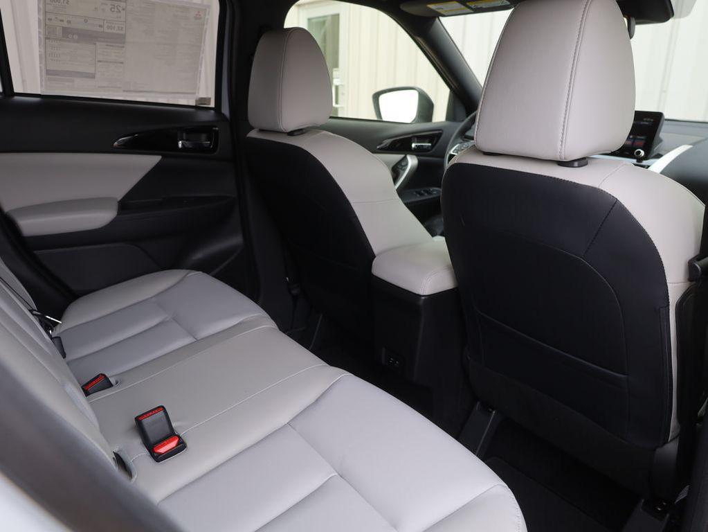 new 2025 Mitsubishi Eclipse Cross car, priced at $30,385