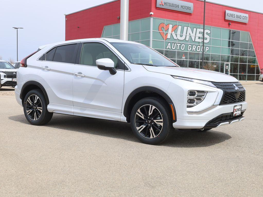new 2025 Mitsubishi Eclipse Cross car, priced at $30,385