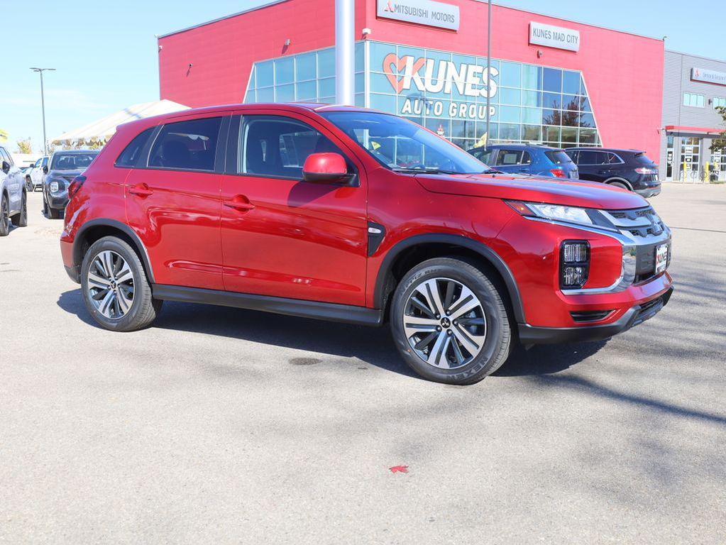 new 2025 Mitsubishi Outlander Sport car, priced at $27,050