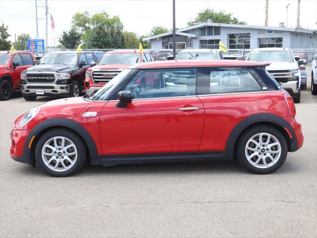 used 2020 MINI Hardtop car, priced at $16,877