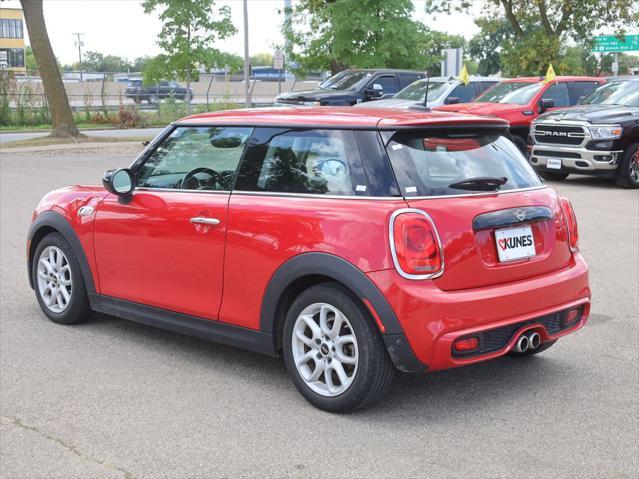 used 2020 MINI Hardtop car, priced at $16,877