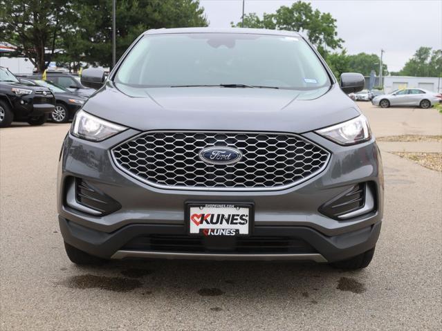 used 2024 Ford Edge car, priced at $25,377