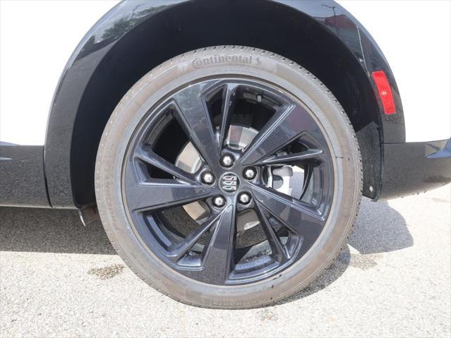 used 2024 Buick Envision car, priced at $31,977